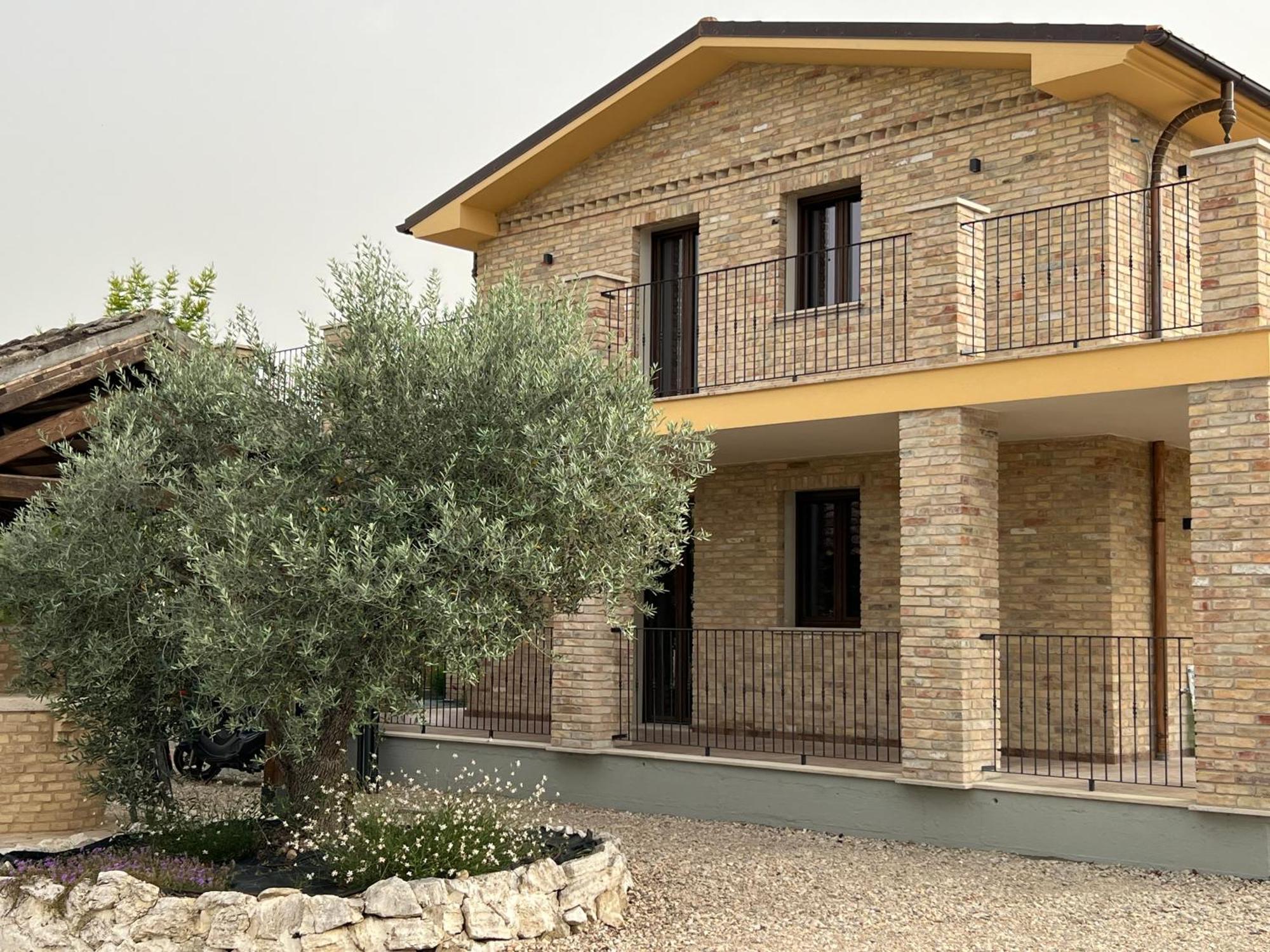 Ll Crinale Village Colli del Tronto Kültér fotó